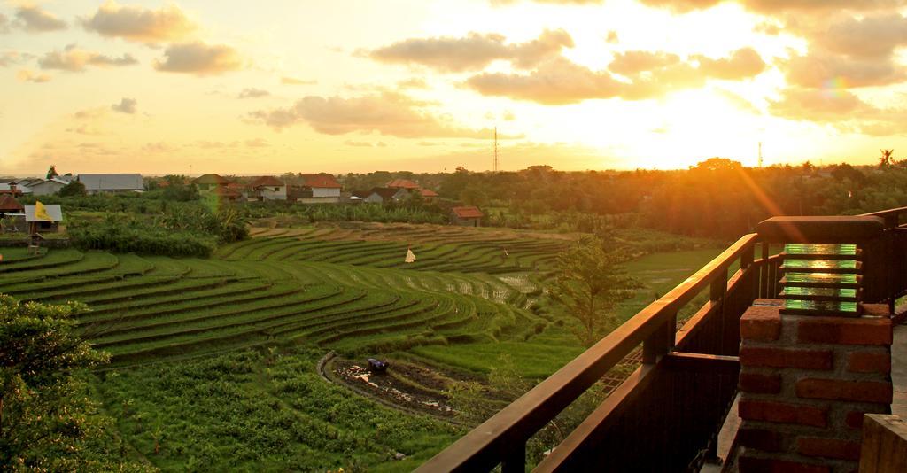 Grandpa Guest House Canggu Exterior foto