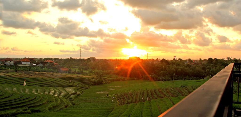 Grandpa Guest House Canggu Exterior foto